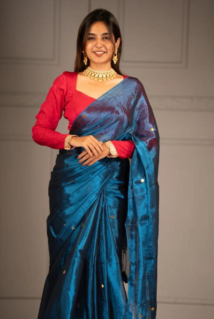 elegant deep blue handloom saree