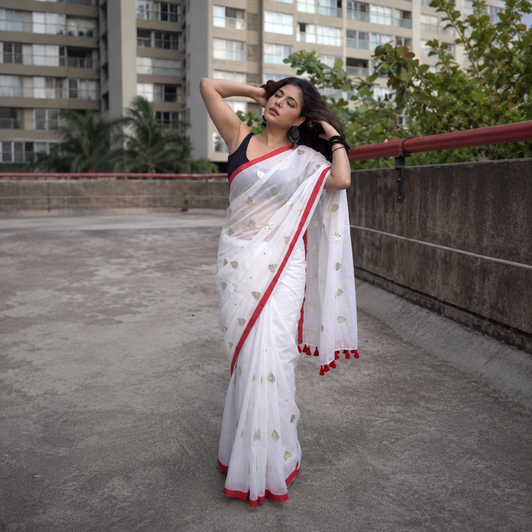 Mul Cotton Sequence Embroidery Work Saree 